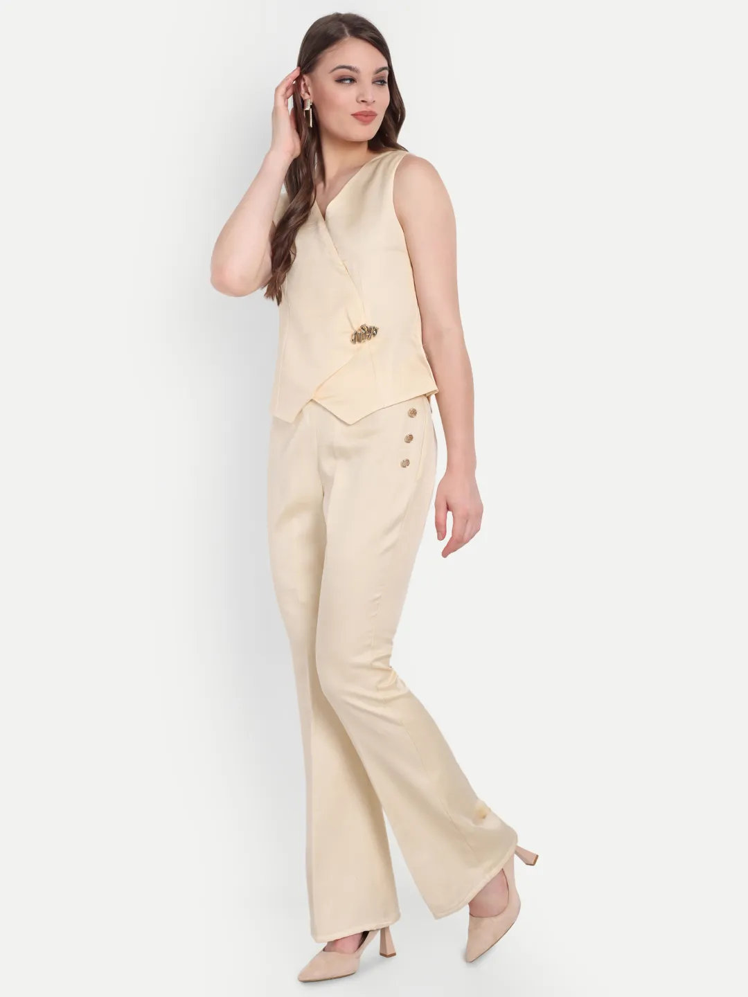 ecomm female shoot